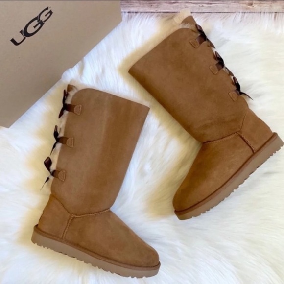 UGG Women’s Bailey Bow Tall II Chestnut Boots - Picture 4 of 7